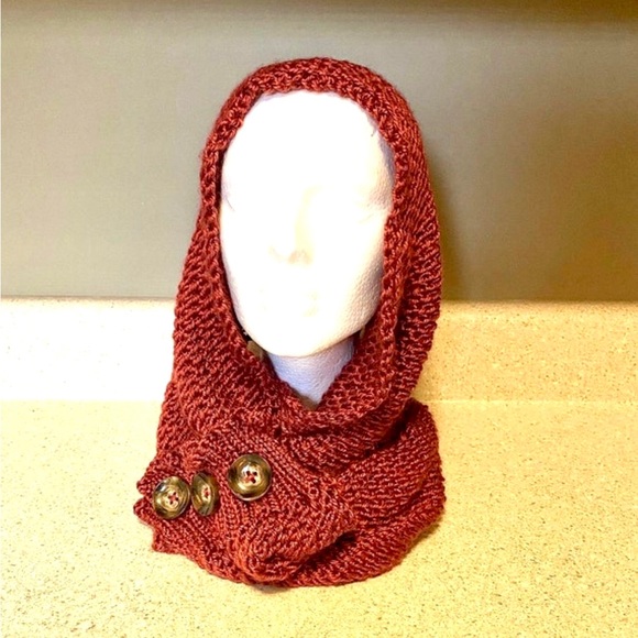 NWT Hand Knit Deep Red Convertible Scarf with Button Detail One Size Fits Most - Picture 8 of 9